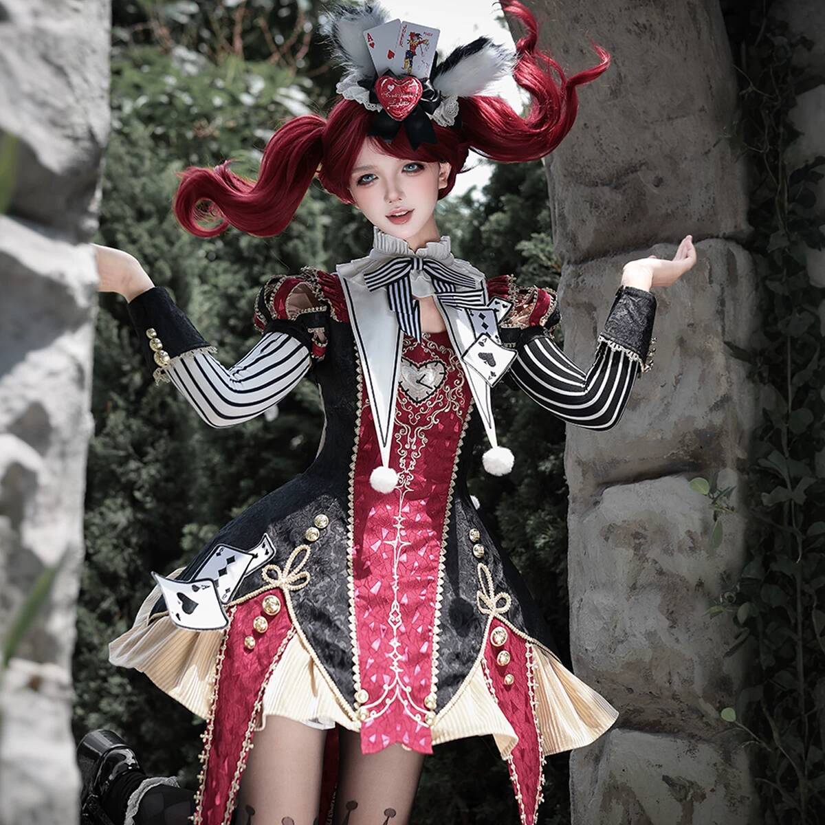 فستان لوليتا جديد بتصميم سيرك  - مراجعة Anime Cosplay Red وسعره